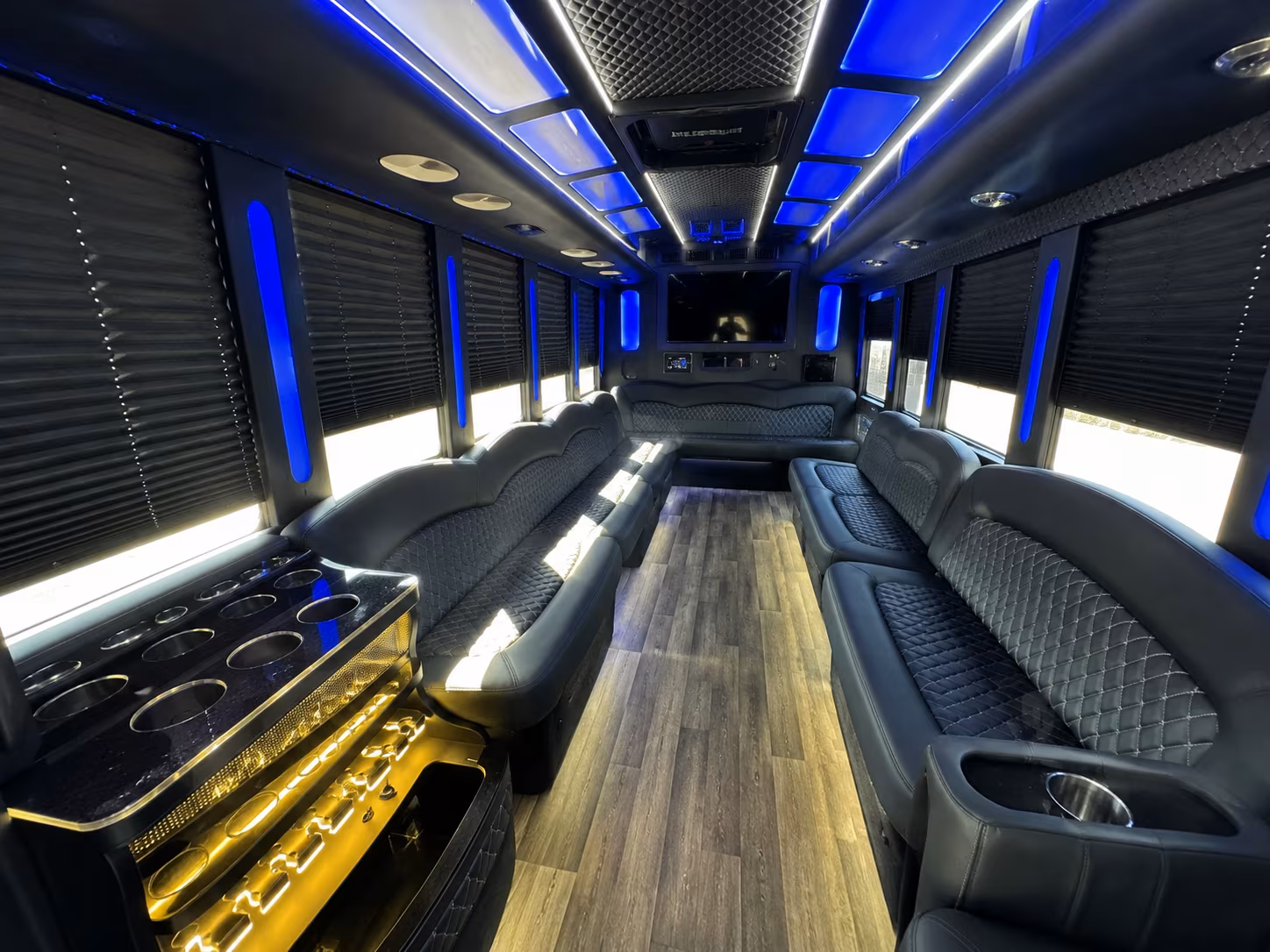 Gulfport Birthday, Sweet 16, & Quinceañera Party Bus Rentals