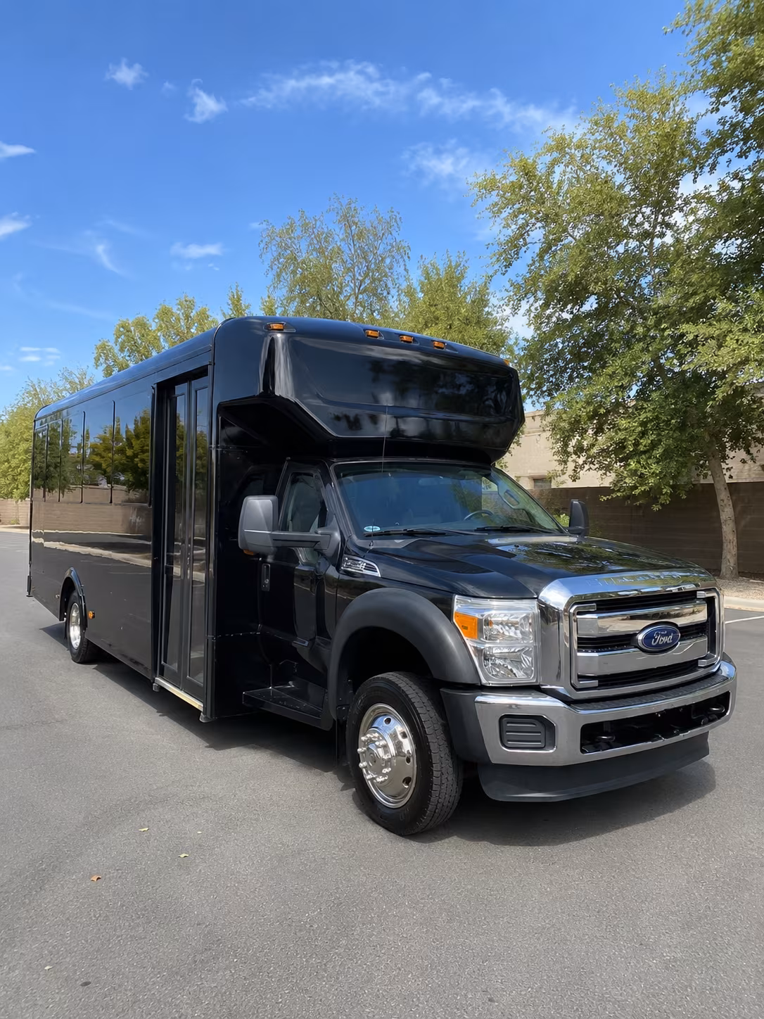 New Orleans Bachelor & Bachelorette Transportation party bus exterior