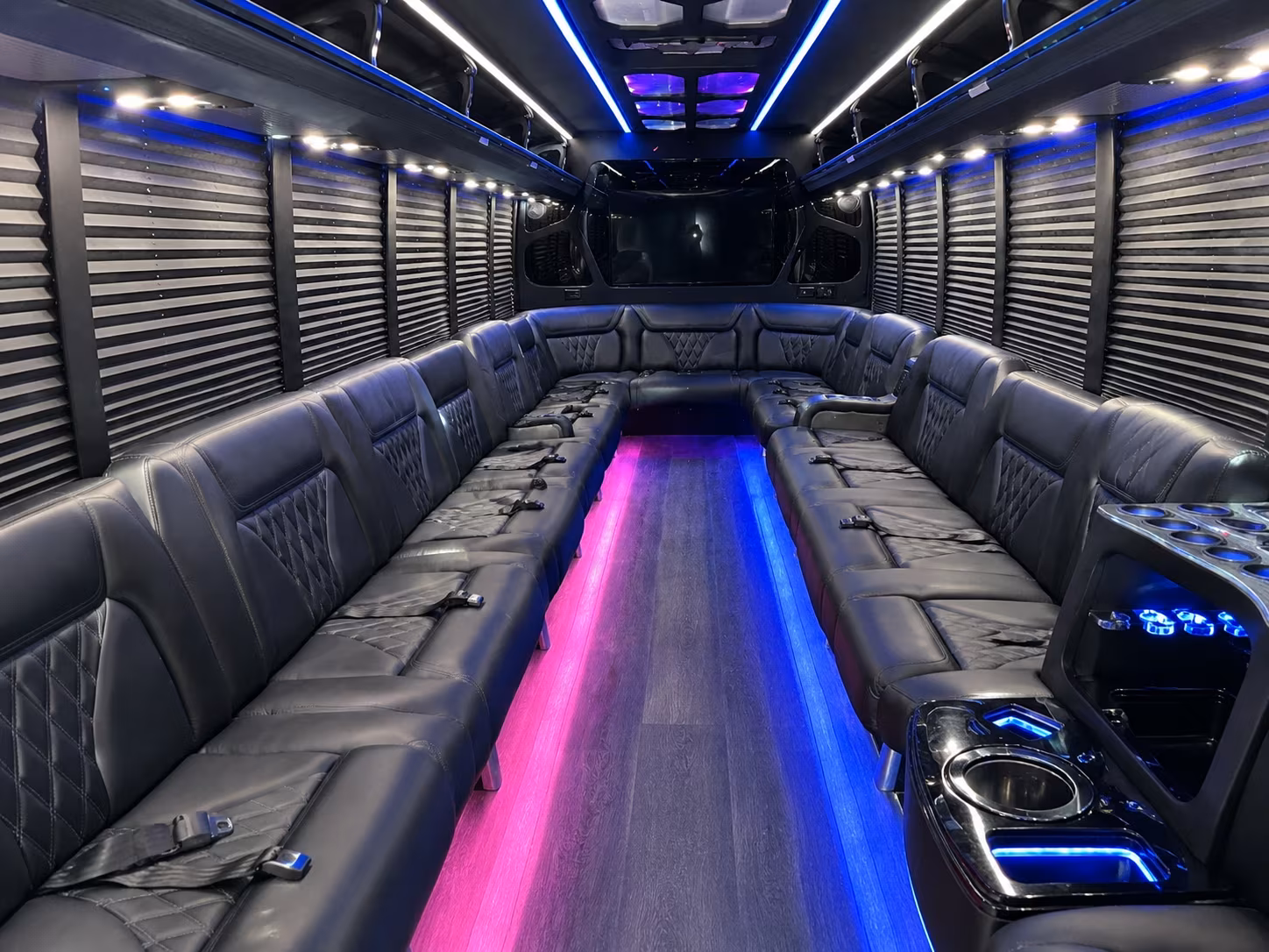 New Orleans Birthday, Sweet 16, & Quinceañera Transportation pickup coordination