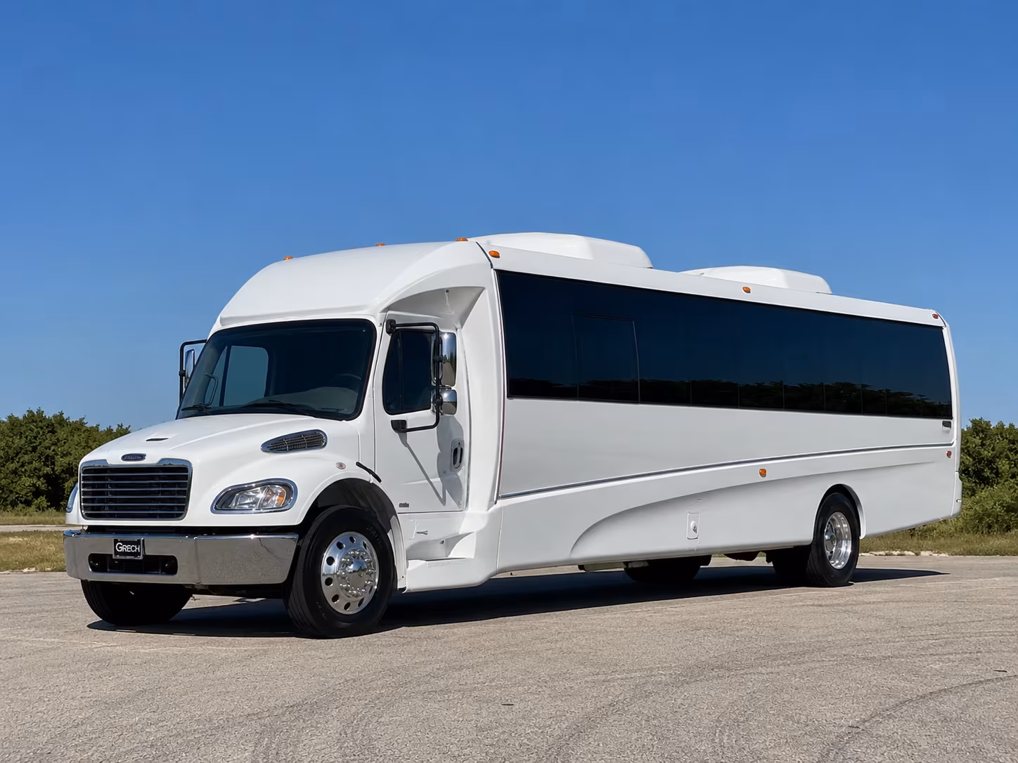 New Orleans Homecoming & Prom Party Bus Rentals
