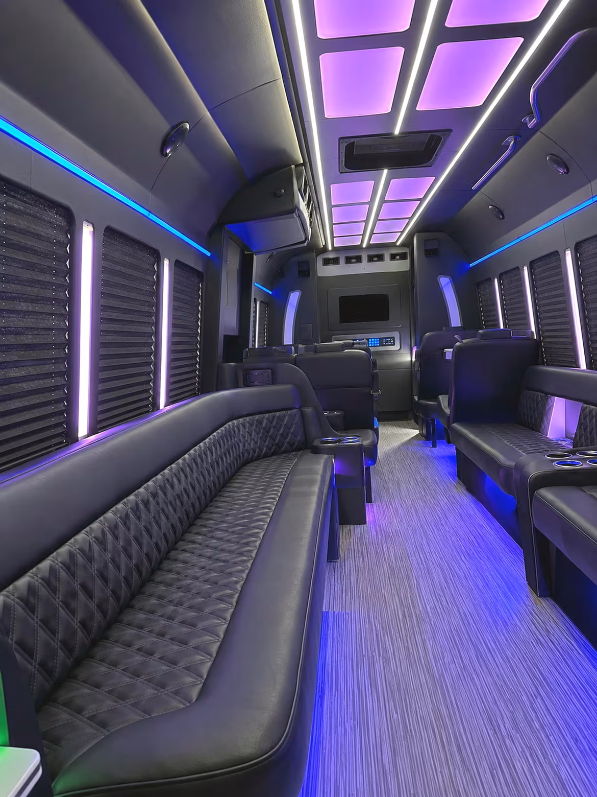 New Orleans Prom & Homecoming Transportation onboard seating